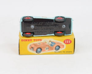 Dinky toys 111 Triumph Tr2 Virtually Mint/Nice box (Light blue)