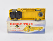 Dinky Toys 533 Leyland Cement Lorry Virtually Mint/Boxed