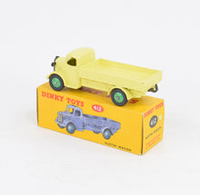 Dinky toys 412 Austin Wagon Virtually Mint/Nice box