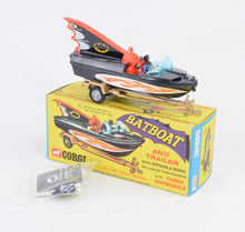 Corgi toys 107 Batboat 1st issue Virtually Mint/Nice box