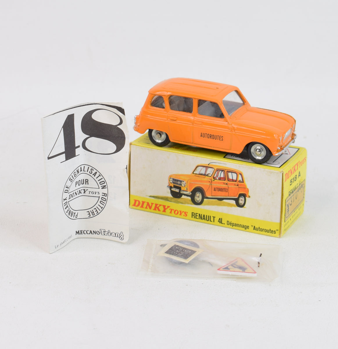 French Dinky toys 518A Renault 4 'Depannage Autoroutes' Virtually Mint/Boxed