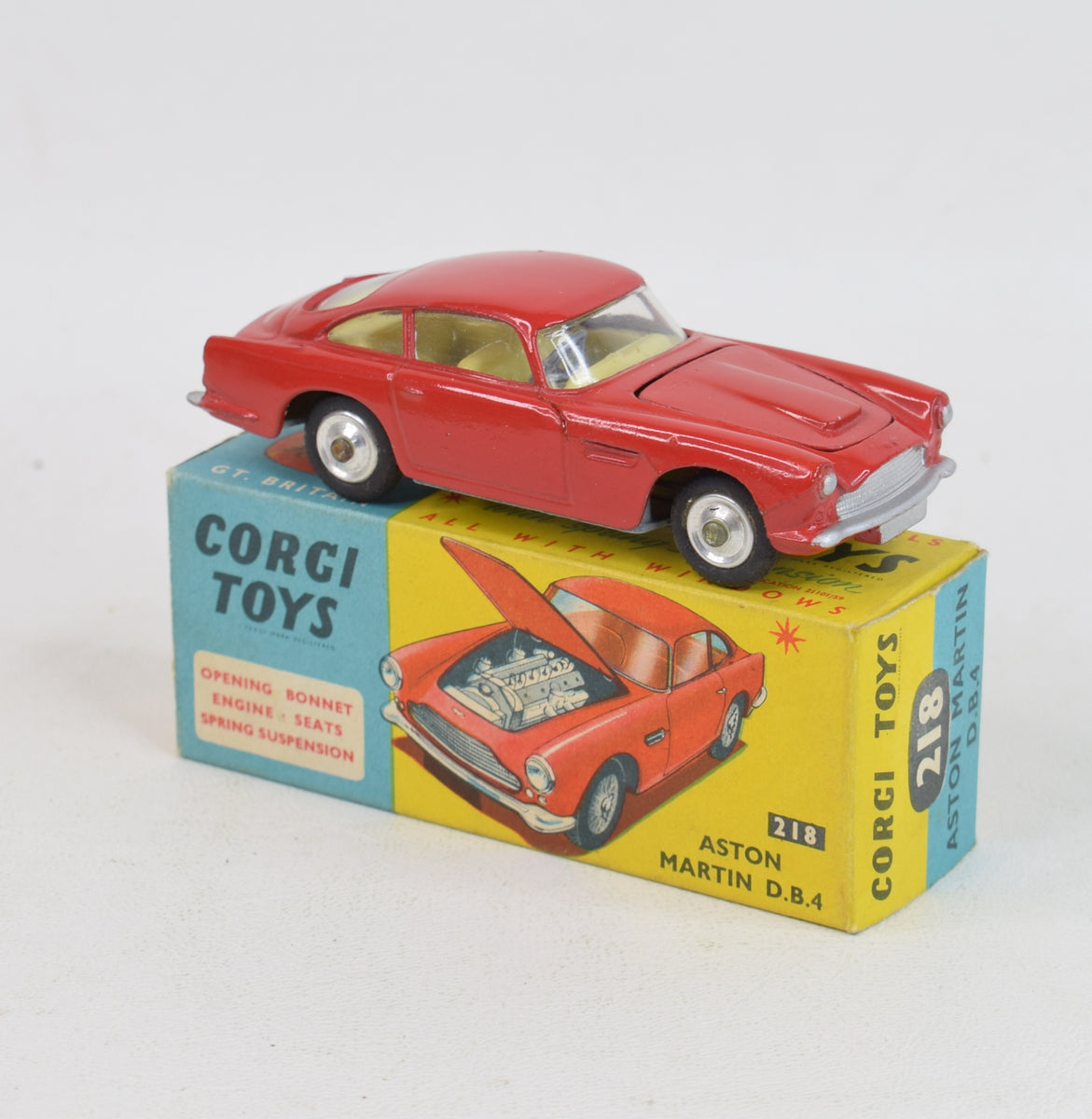 Corgi toys 218 Aston Martin D.B.4 Virtually Mint/Nice box (shaped hubs/closed vent)
