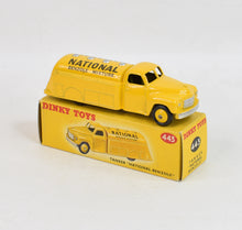 Dinky toys 443 'Benzole' Studebaker Virtually Mint/Nice box