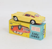 Corgi toys 218 Aston Martin D.B.4 Virtually Mint/Nice box (shaped hubs/closed vent)