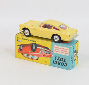 Corgi toys 218 Aston Martin D.B.4 Virtually Mint/Nice box (shaped hubs/closed vent)
