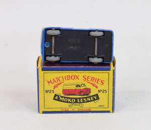 Matchbox Lesney 25 Bedford 'Dunlop' RW/B1 box Virtually Mint/Nice box