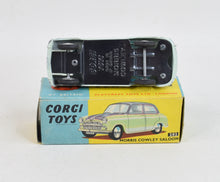 Corgi Toys 202 Morris Cowley Virtually Mint/Nice box