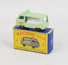 Matchbox Lesney 21 Milk delivery truck Virtually Mint/Nice box