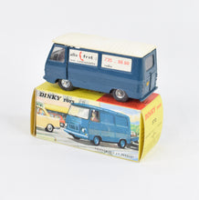 French Dinky 570 Fourgon 'Allo Fret' Virtually Mint/Nice box