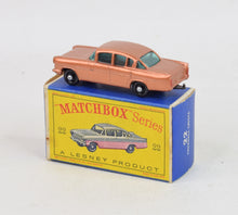 Matchbox Lesney 22 Vauxhall Cresta Virtually Mint/Boxed