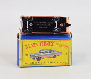 Matchbox Lesney 22 Vauxhall Cresta Virtually Mint/Boxed