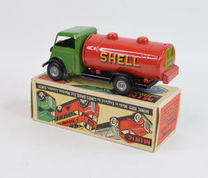 Tri-ang Mini Petrol Tanker Virtually Mint/Boxed (BP version)