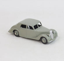 Dinky toy 40a Riley Saloon Virtually Mint