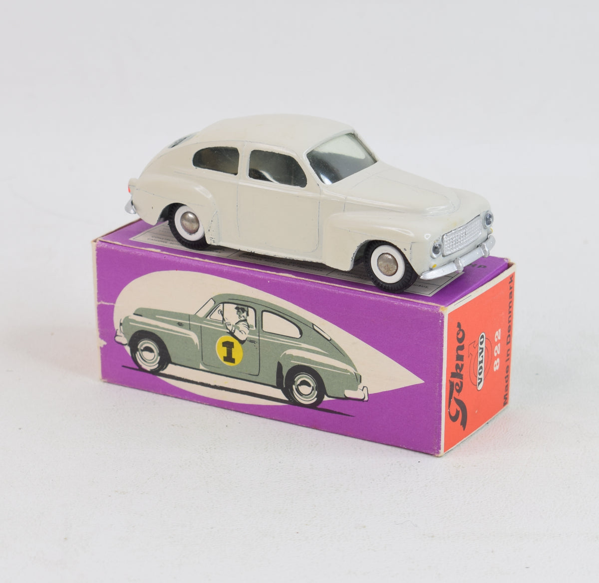 Tekno  822 Volvo PV544 Virtually Mint/Boxed