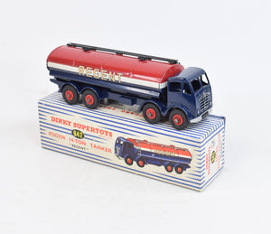 Dinky Toys 942 'Regent' Virtually Mint/Boxed "Carlton Collection"