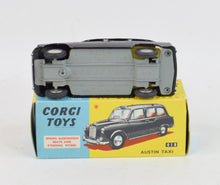 Corgi Toys 418 Austin Taxi Virtually Mint/Boxed