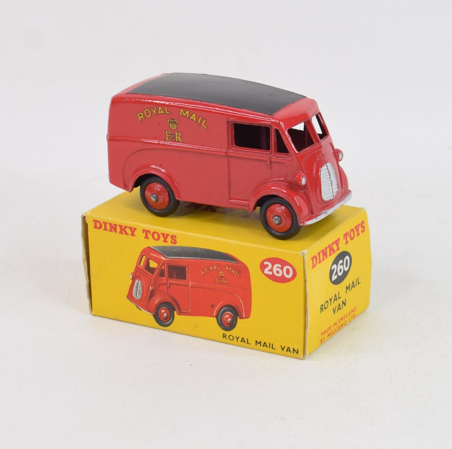 Dinky toys 260 Royal Mail Virtually Mint/Nice box