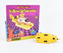 Corgi toys 803 Yellow Submarine Virtually Mint/Nice box