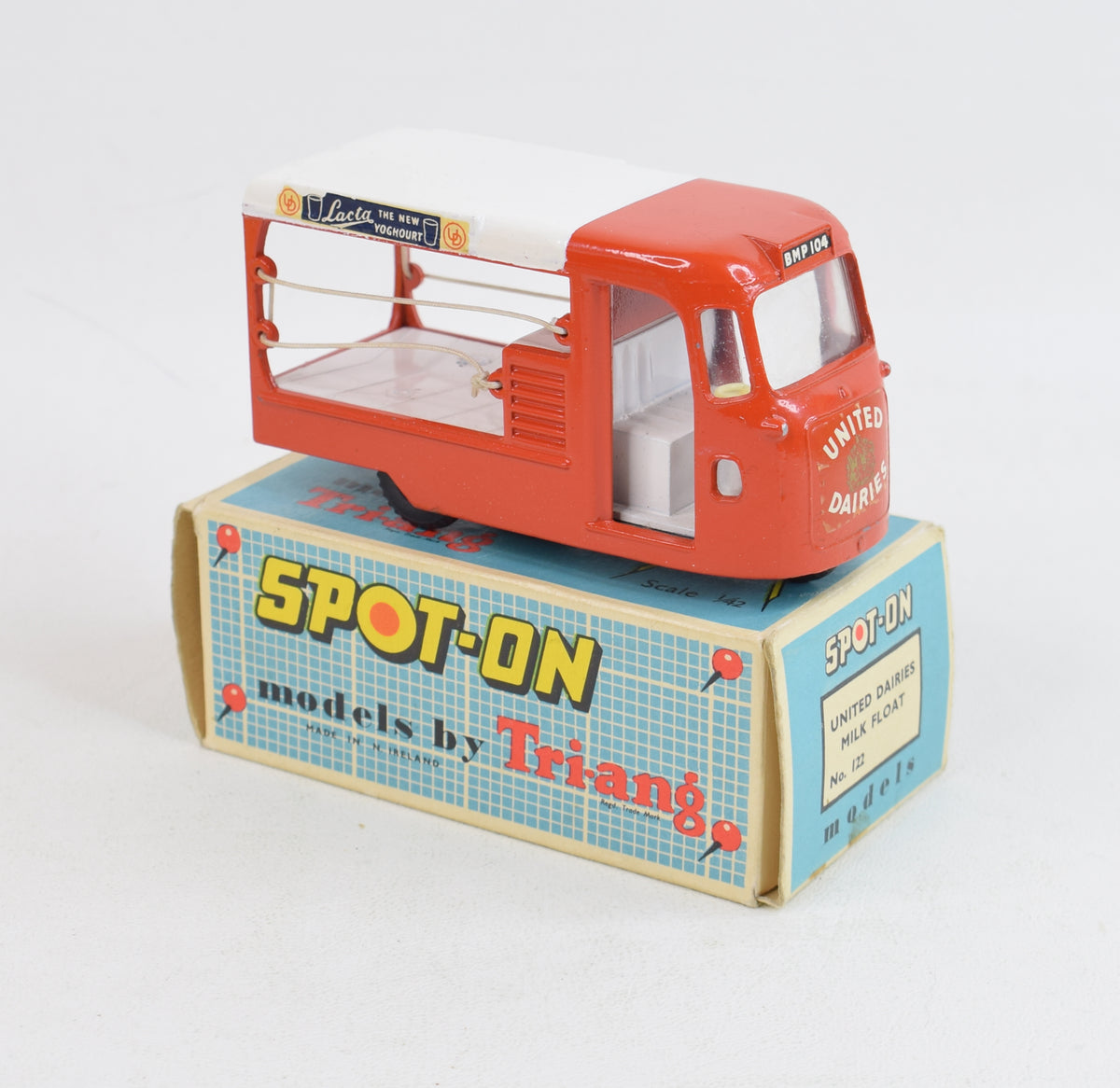 Spot-on 122 United Dairies Virtually Mint/Boxed