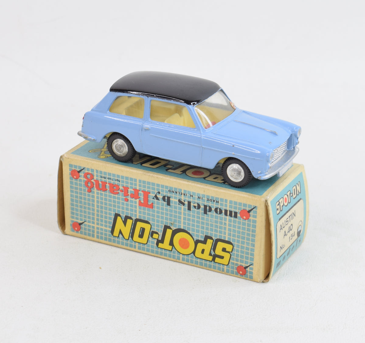 Spot-on 154 Austin A40 Virtually Mint/Boxed