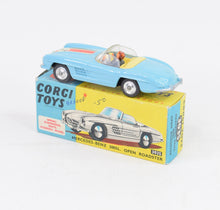 Corgi toys 303s Mercedes-Benz 300sl Roadster (RN3) Virtually Mint/Boxed