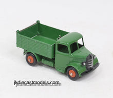 Dinky toys 25m Bedford End Tipper Virtually Mint