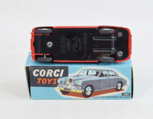 Corgi Toys 205 Riley Pathfinder Virtually Mint/Nice box