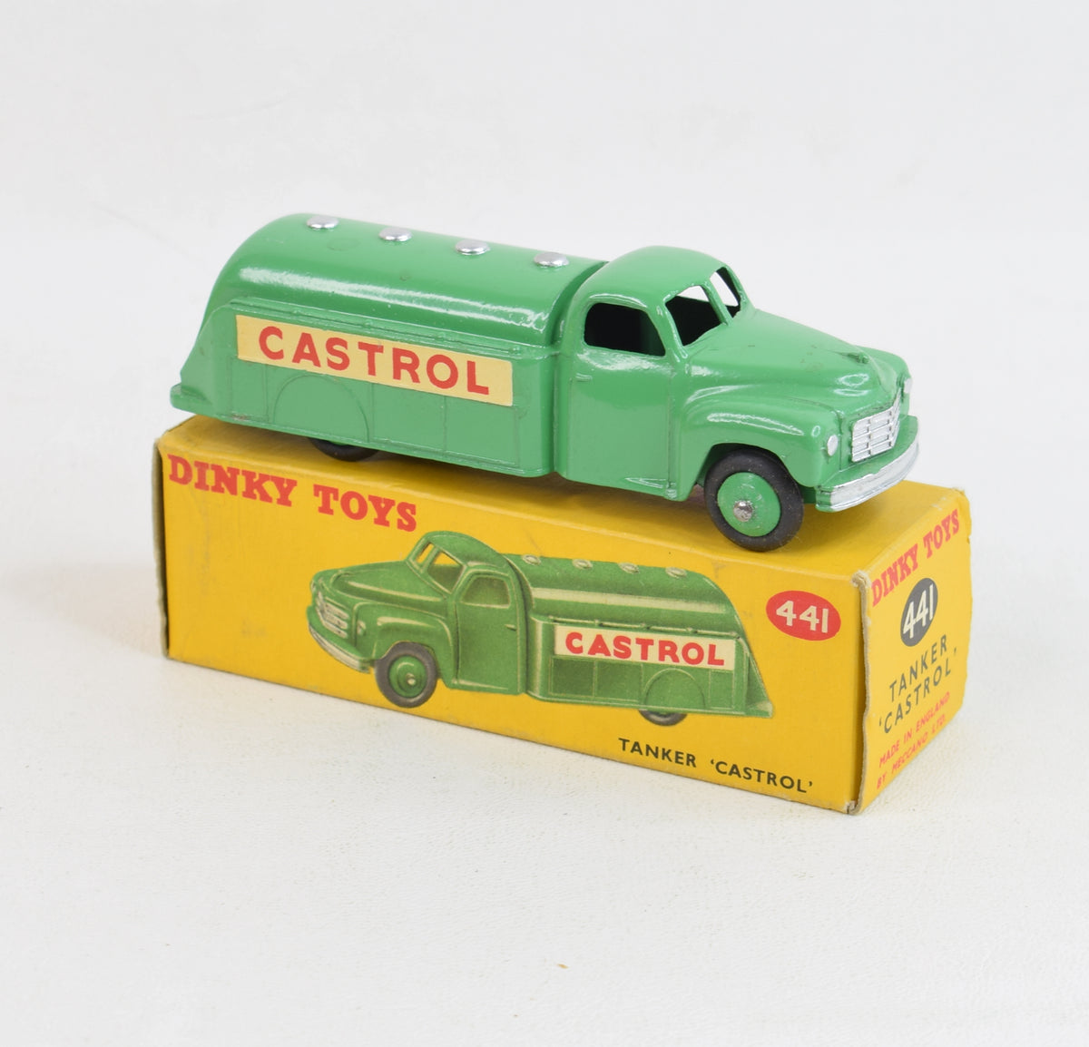 Dinky toys 441 'Castrol' Tanker Virtually Mint/Boxed
