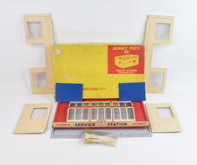 Dinky toys 785 Service Station Virtually Mint/Nice box