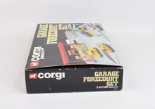 Corgi Junior 2003 Garage forecourt set
