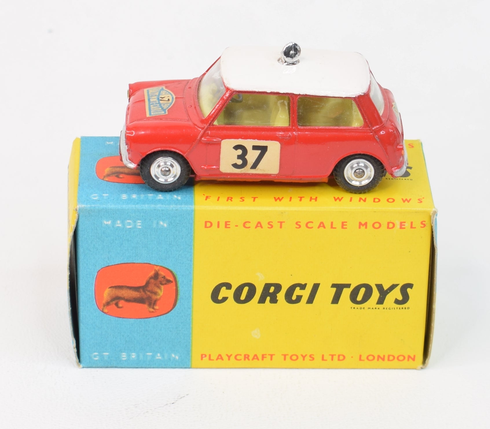 Corgi toys 317 Mini Cooper 'S' Monte Carlo '64 Virtually Mint/Nice