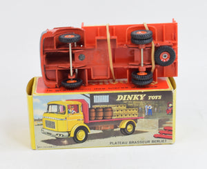 French Dinky 588k Berliet 'KRONENBOURG' Promotional truck Virtually Mint/Nice box
