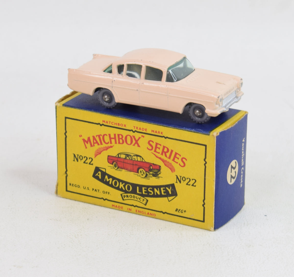 Matchbox Lesney 22 Vauxhall Cresta Very Near Mint/Boxed