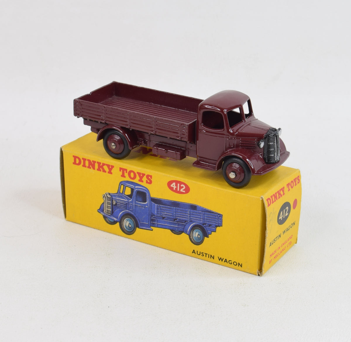 Dinky toys 412 Austin Wagon Virtually Mint/Nice box