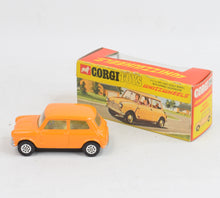 Corgi toys 204 Morris Mini Minor - Virtually Mint/Boxed