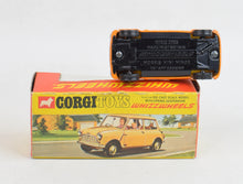 Corgi toys 204 Morris Mini Minor - Virtually Mint/Boxed