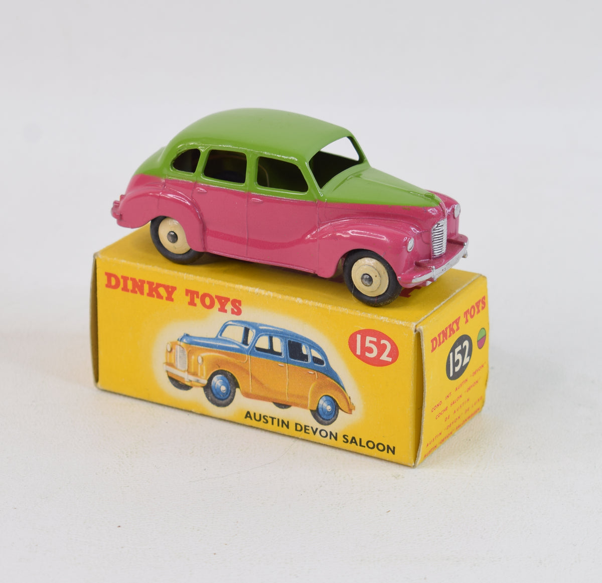 Dinky Toys 152 Austin Devon Very Near Mint/Boxed