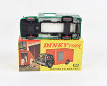 Dinky toys 450 Bedford Castrol Virtually Mint/Nice box