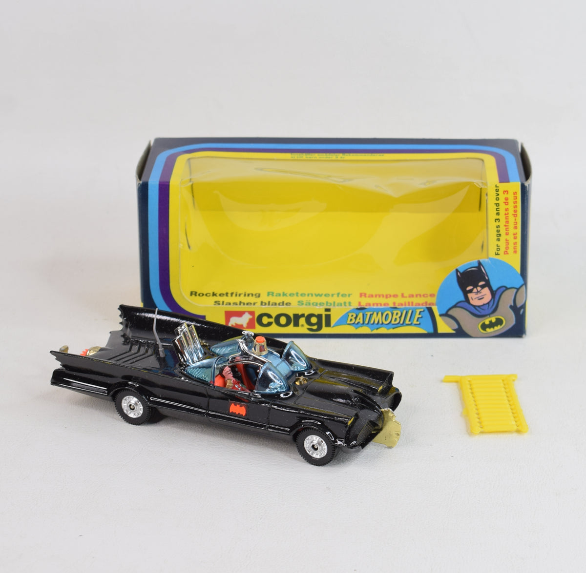 Corgi toys 267 Batmobile Virtually Mint/Nice box - (Narrow wheel/Swedish script)