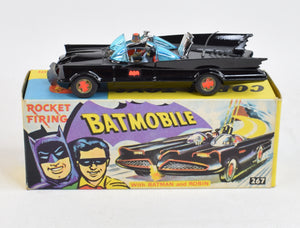 Corgi toys 267 Batmobile Virtually Mint/Boxed "Kensington Collection"