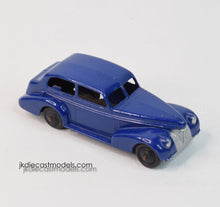 Dinky Toys 39b Oldsmobile Virtually/Mint (Violet blue/without cut out to baseplate)