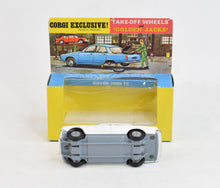Corgi toys 275 Rover 2000 TC Very Near Virtually Mint/Nice box "Gullwing Collection"