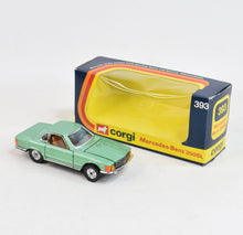 Corgi toys 393 Mercedes-Benz 350sl Virtually Mint/Nice box "Gullwing Collection"