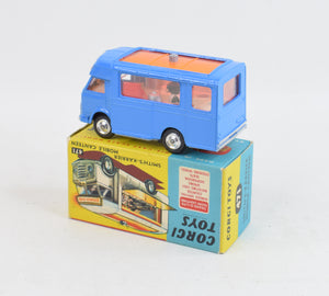 Corgi toys 471 Smith's-Karrier Mobile Canteen 'Patates Frites Virtually Mint/Nice box