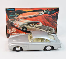 Lincoln International No.7501 - Secret Agent - Motorised Aston Martin DB5 Mint/Lovely box