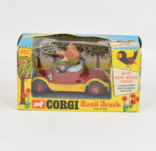 Corgi toys 808 Basil Brush Virtually Mint/Nice box