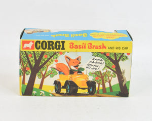 Corgi toys 808 Basil Brush Virtually Mint/Nice box