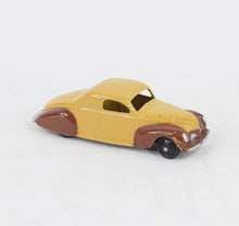 Dinky Toys 39cu Lincoln Zephyr Very near mint