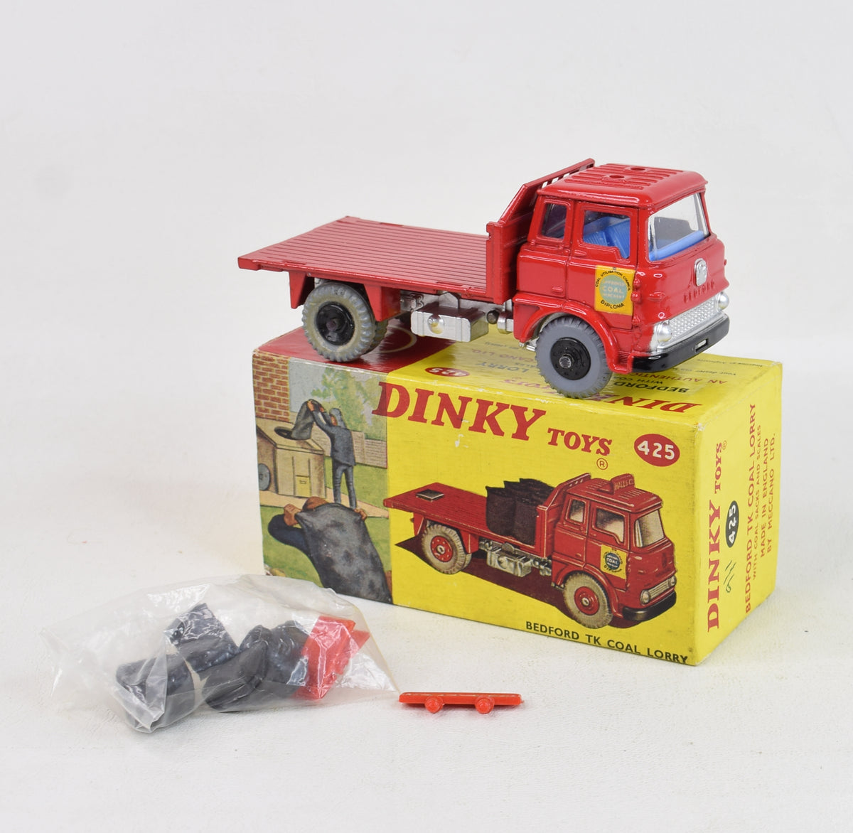 Dinky Toys 425 Bedford TK Coal Truck Very Near Mint/Boxed (black plastic hubs)