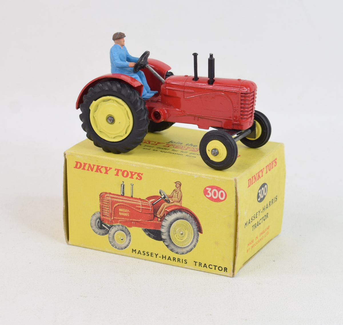 Dinky Toys 300 Massey Ferguson Virtually Mint/Boxed (Rare hubs)